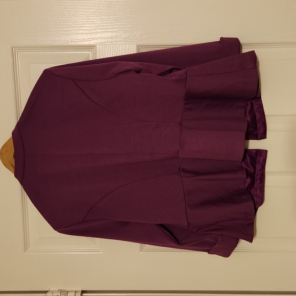 jacket - Picture 3 of 4